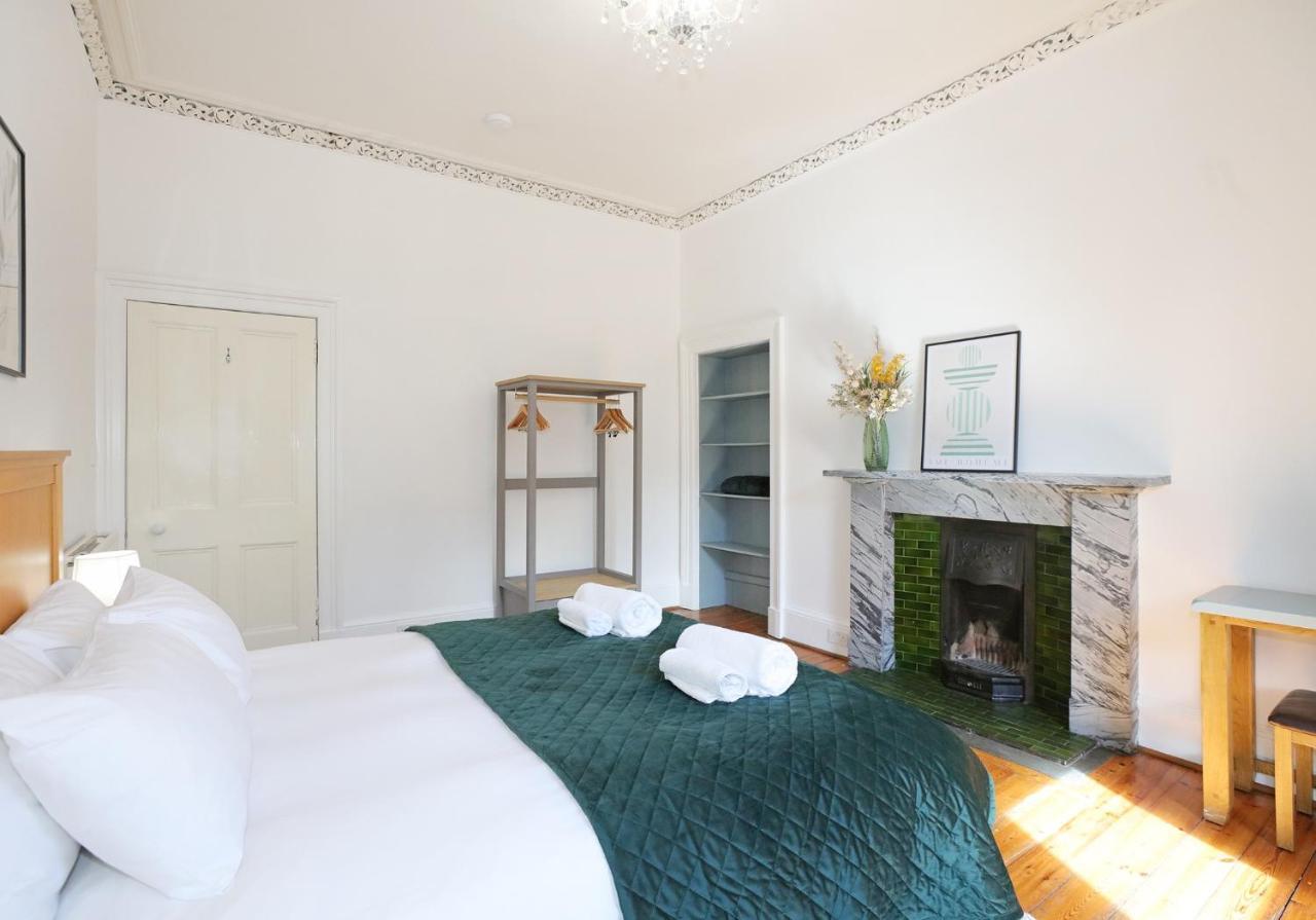 The Forrest Road Residence Edinburgh Ngoại thất bức ảnh